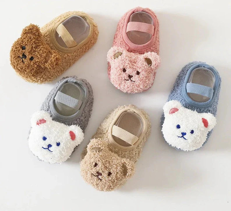 Cartoon Bear Baby Shoes Winter Thick Warm Newborn Shoes Non-slip Soled Soft Plush Toddler Kids Boy Girls Infant First Walkers